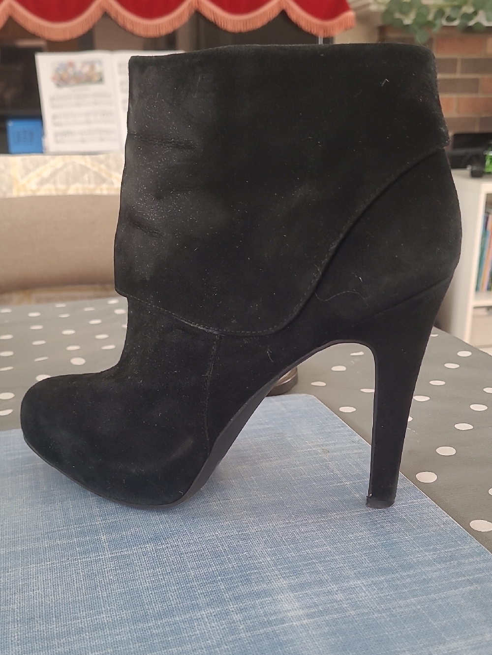 Addey Black Suede Bootie 38.5